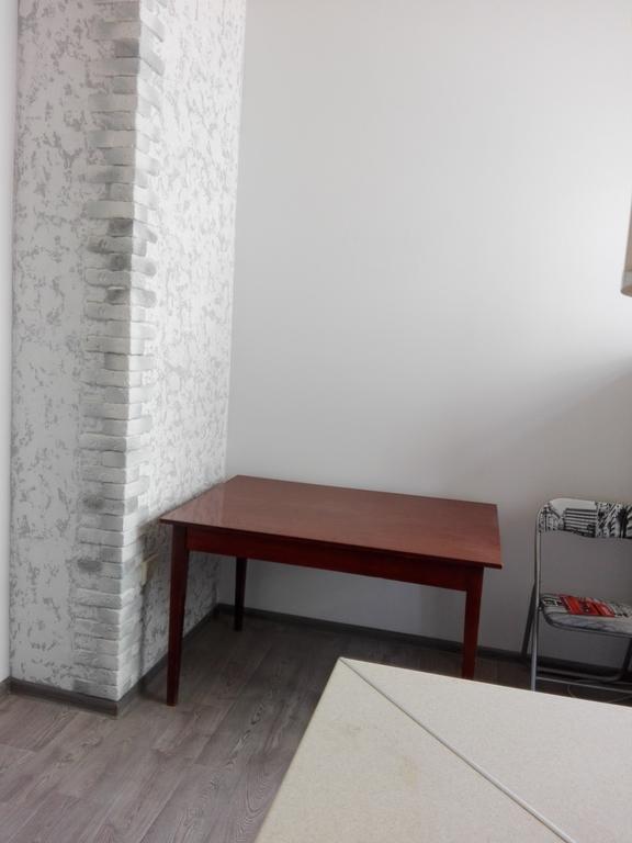 Apartment On Kryvorizhstal Street 35-24 크리보이 로그 외부 사진